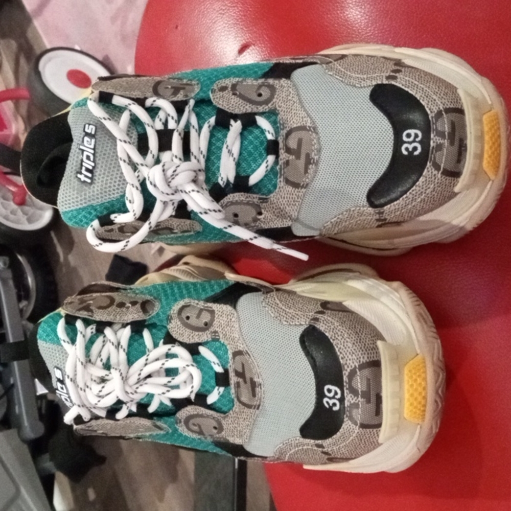 Gucci x Balenciaga  the hacker project triple s Beige